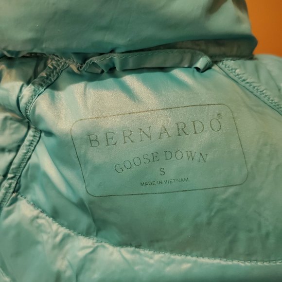 Two Toned Blue Down Vest (Small) - Picture 8 of 9